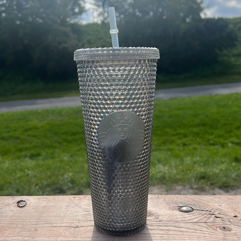 2022 Starbucks Korea New Year gray bling stud cold cup 24oz 710ml Grey